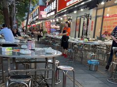 -健跳小海鲜(人民路店)