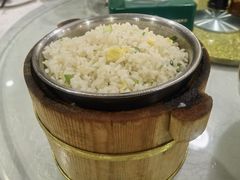 -黄家饺子东北特色菜馆(湖滨商业街店)