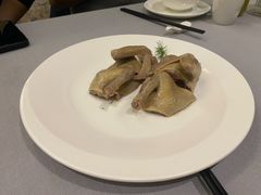 千盐水乳鸽（半只）-狮王府淮扬菜(新街口友谊店)