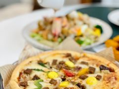 -露露家咖啡店