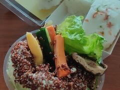 -盒马鲜生(红莲店)