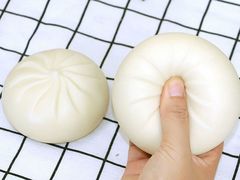 -昆明冠生园·蛋糕·面包(朗悦湾店)