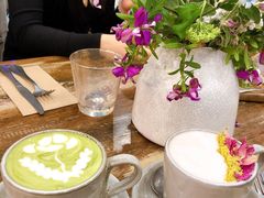 -FLOVIE FLORIST CAFE