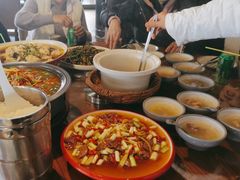 -盐帮食坊•小河帮川菜(四川师大店)