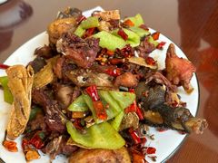 -美顺香食府鱼头老店(雪野湖店)