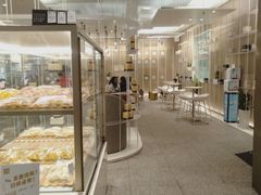 面包甜点陈列柜-奈雪的茶(市百一店)