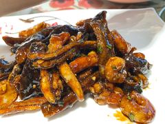 酱爆脆鳝-得意楼蒸菜馆