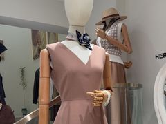 -Her Sight设计师女装集合店(静安华山路店)