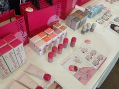-上海跨国采购会展中心