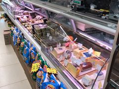 -绿叶子超市(公园大道店)