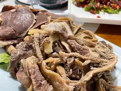 -乡土黄·鲜牛肉火锅·小龙虾(兴业街店)