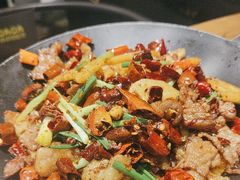 炝锅牛胸膘-嘎嘎鸭脑壳(金琴店)