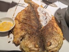 -赶海部落海鲜城(海阳路店)