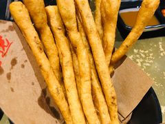 低温茴香小油条-手选潮汕鲜活牛肉火锅(二七广场店)