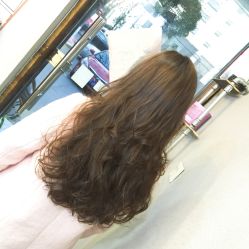 -木子造型S A L O N烫染·造型·理发