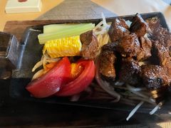 铁锄牛排-穹六人间 people 6(岳阳路店)