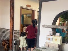 -李东农庄(中南百草园地标店)