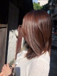 -茶发Salon·烫发染发理发