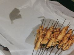 -三个大叔烤羊肉串·歌手驻唱·碳烤鲜肉(西三旗店)