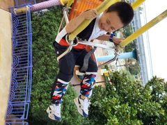 -七彩云南欢乐世界