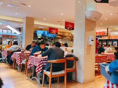 用餐区-西贝(吴江路湟普汇店)
