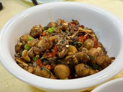 紫苏爆炒牛蛙-笨罗卜浏阳菜馆(龙华鹏润达店)