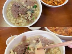 小炒羊肉泡馍（优质）-刘信牛羊肉小炒泡馍(回民街店)