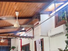 -芦茨金富饭庄·25年老字号·专做稻草鸡