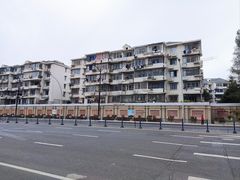 -场中路2401弄小区