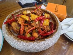 -隔壁老王·家常云南菜(花巷店)