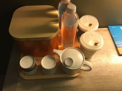 -西安大雁塔科技大学地铁站亚朵酒店