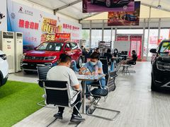 -润华上汽大众(济南汽车公园店)