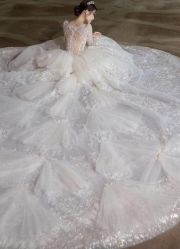 -派丽莫Pellimo原创设计婚纱品牌