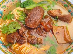 -金杨拉面王小吃面馆·牛三宝面·红烧牛肉粉