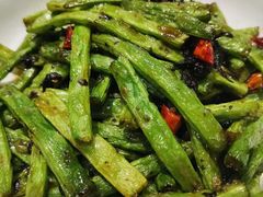-老长沙湘菜馆(凤凰路店)