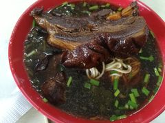 -小龙大肉面馆