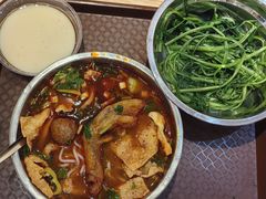 -柳州肥姨妈大骨螺蛳粉(沙河店)