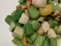 -品悦酒店(三林古镇店)