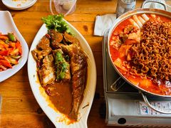 -百年石锅饭·朝鲜族传统民餐