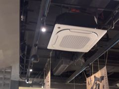 -张翻越·川渝冒菜·武汉黑鸭煲(城北万象城店)