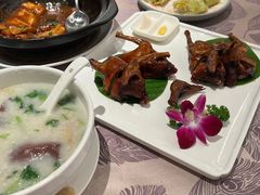 生炸妙龄鸽-金汇酒楼(中山东区店)