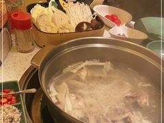 -润园四季椰子鸡火锅(海上世界店)