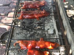 -黄记四更烤乳猪店