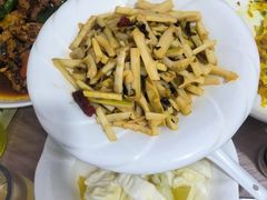 -天乐农家鱼头王(天目湖店)