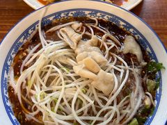 -茅屋大酒店
