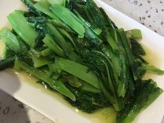 -兔行天下-鸿鹤鲜锅兔(中海国际店)