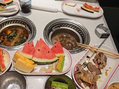 -龍歌自助小火锅(芝罘万达店)