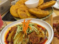 -达吾手抓美食城总部(义乌店)
