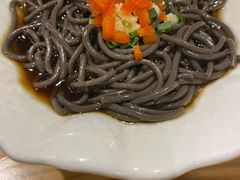 开胃蕨根粉-鱼颜诱纸纸上烤鱼·蛙(龙湖天街店)