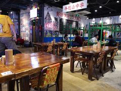 大堂-马路牙子地桌烤肉(工体店)
